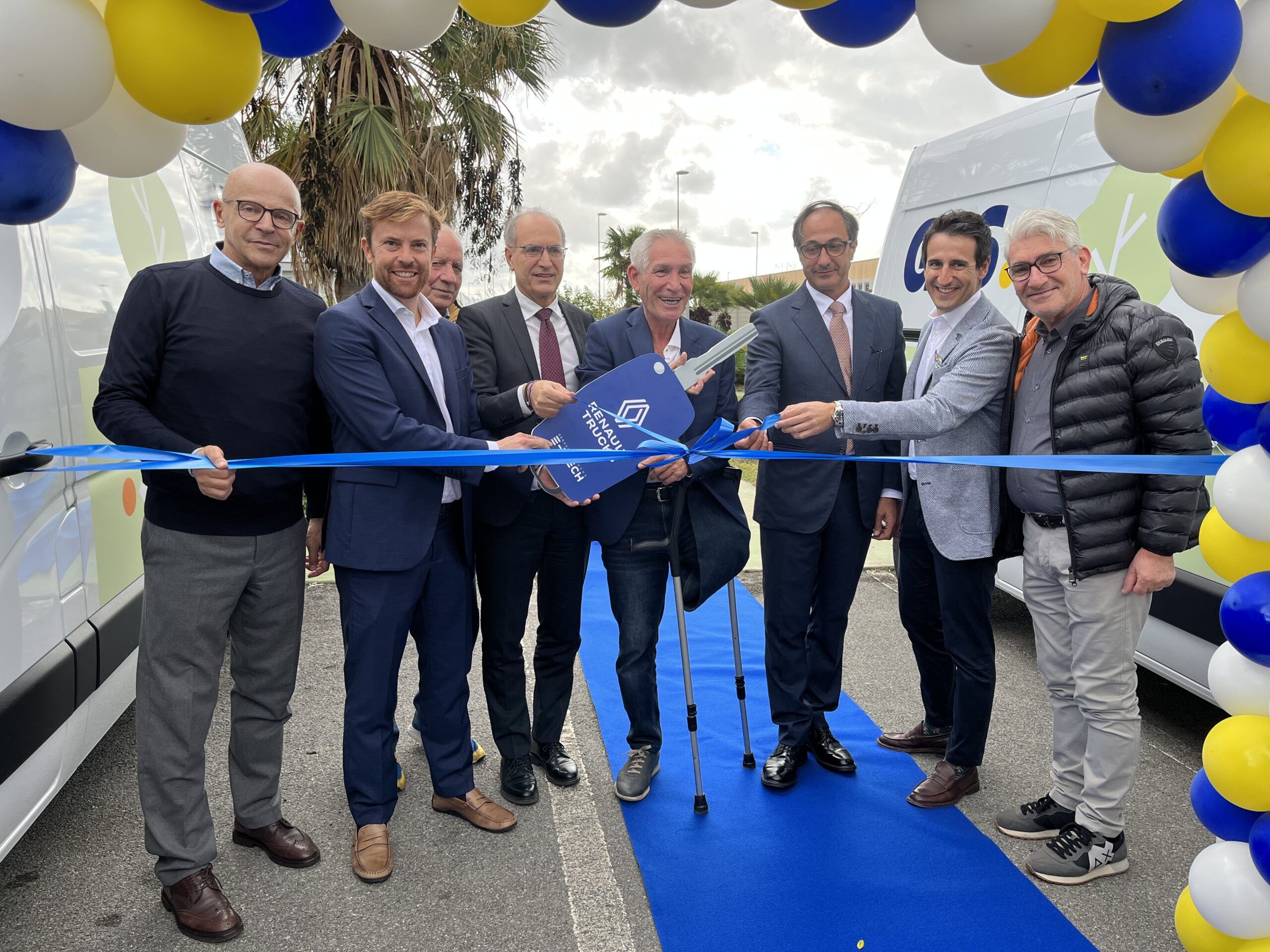 Atre Express, consegne green grazie a 15 furgoni Renault Trucks Master E-Tech – FOTO E VIDEO