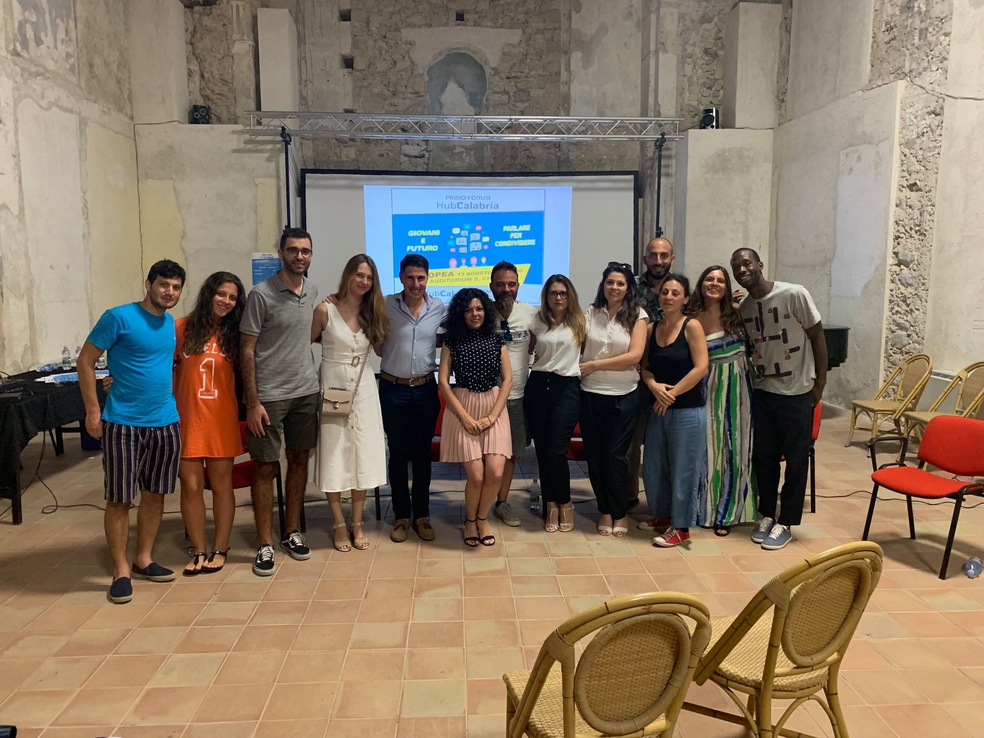 Hub Calabria, come scambiarsi esperienze in rete tra chi vuol restare o scappare