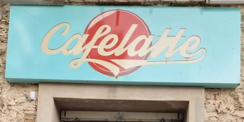 Mileto, riapre il negozio colpito da un raid vandalico. Il titolare: «Non lascio la mia terra»