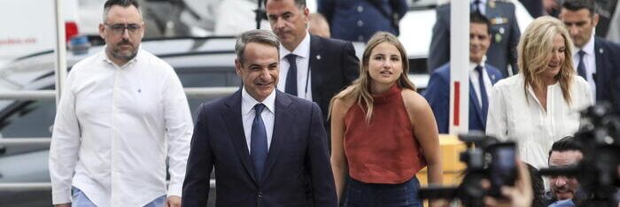 Trionfo di Mitsotakis in Grecia: maggioranza assoluta