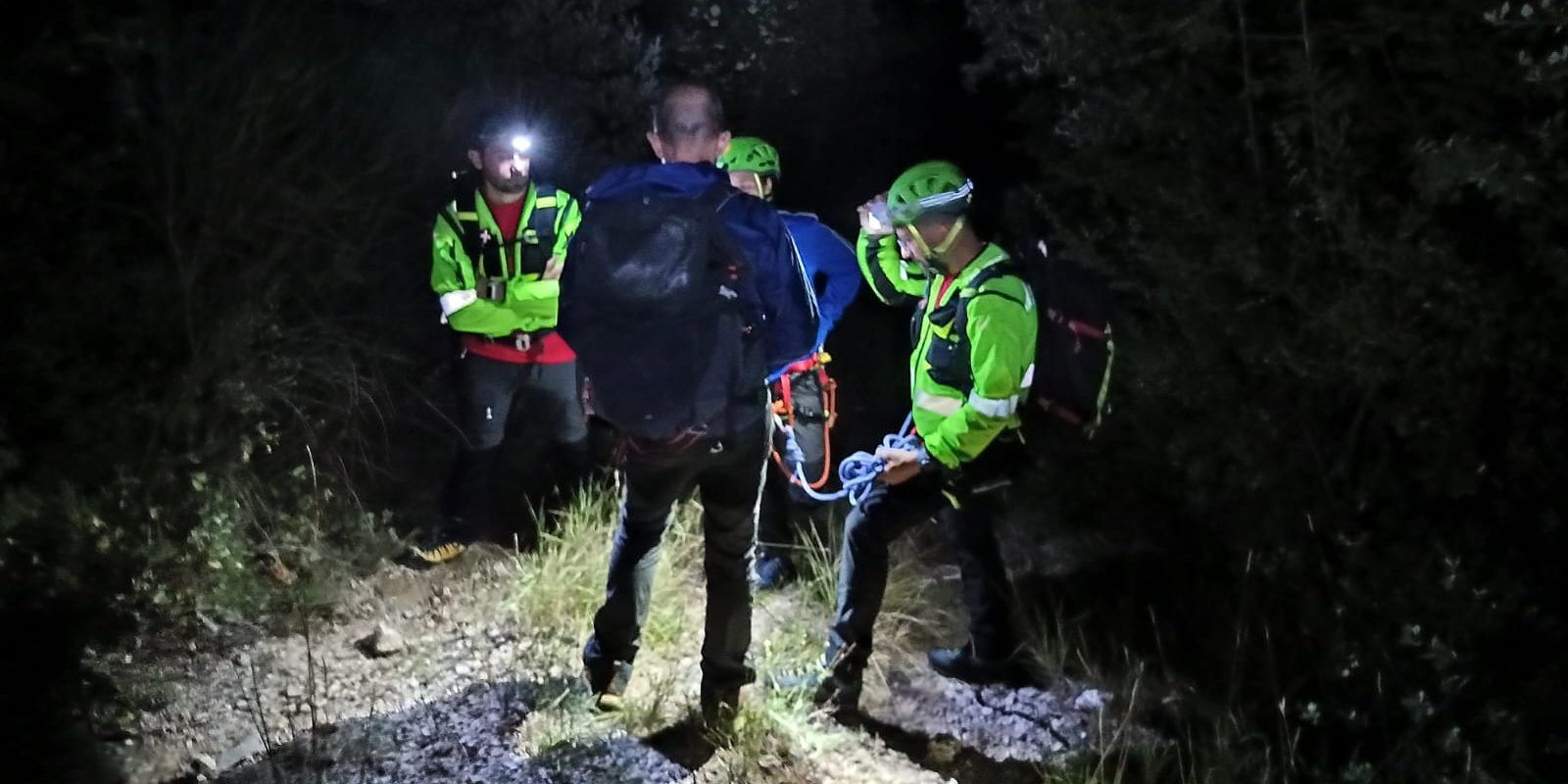 Dispersi tra i monti dell’Orsomarso, escursionisti salvati con sms locator