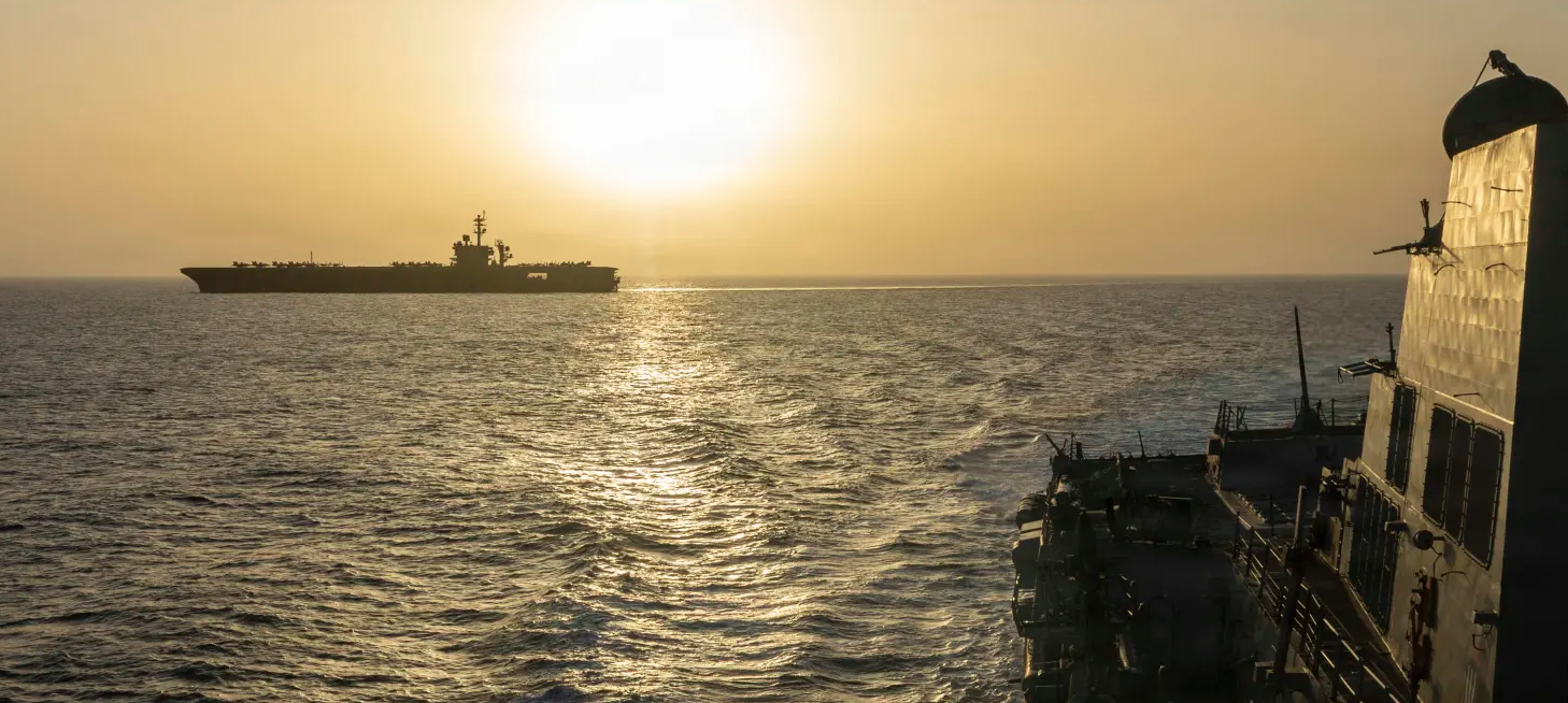 L’Iran sequestra due navi nello Stretto di Hormuz