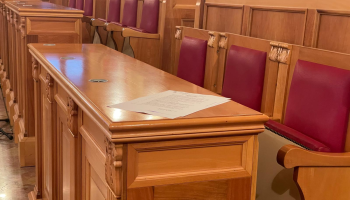 Una mozione d’ordine per la politica