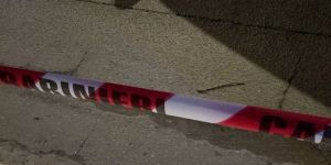 Incidente a San Costantino Calabro: auto si schianta contro il palco di Paolo Meneguzzi