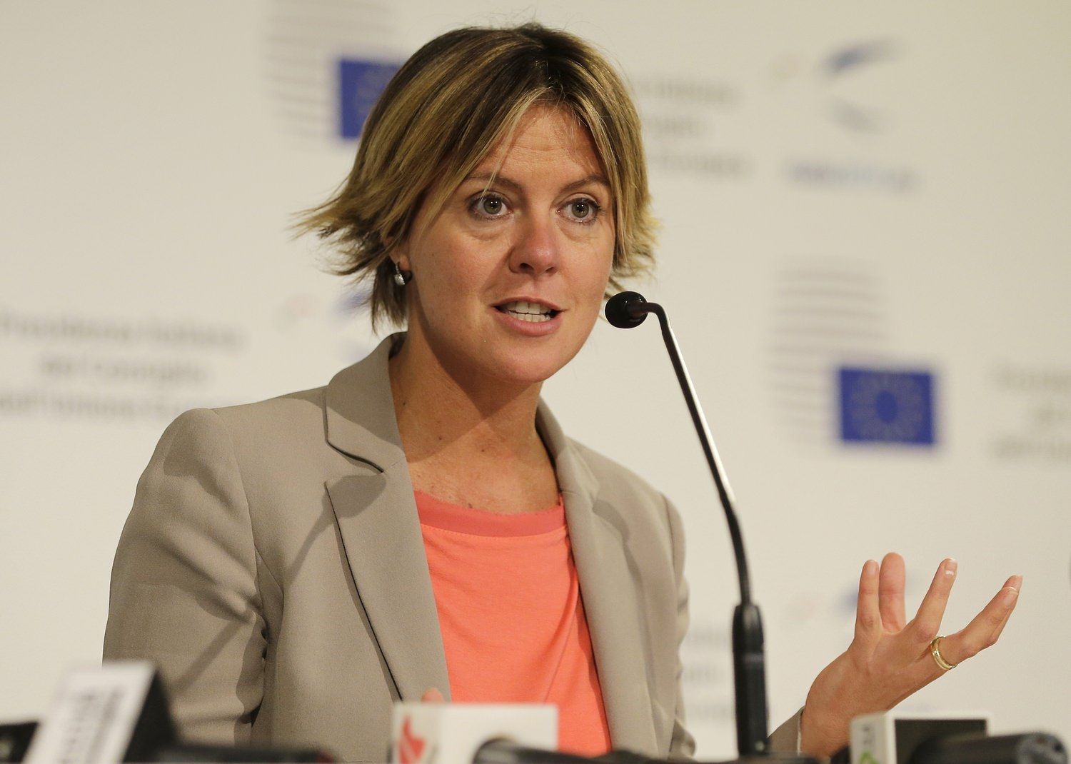 «Lorenzin fa la “Bella addormentata” 2.0»