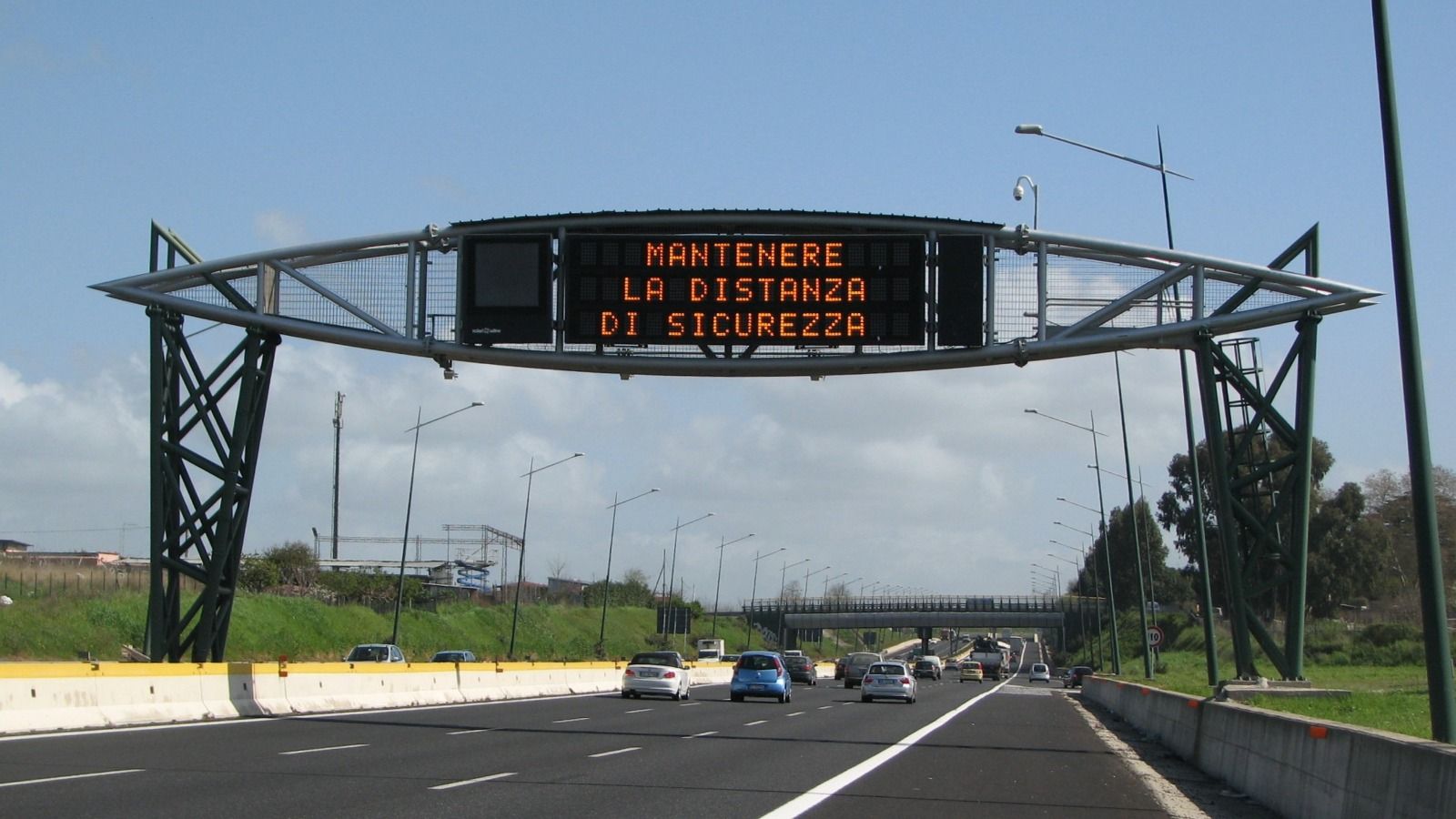 Esodo estivo: traffico intenso in tutta Italia, ma senza criticità