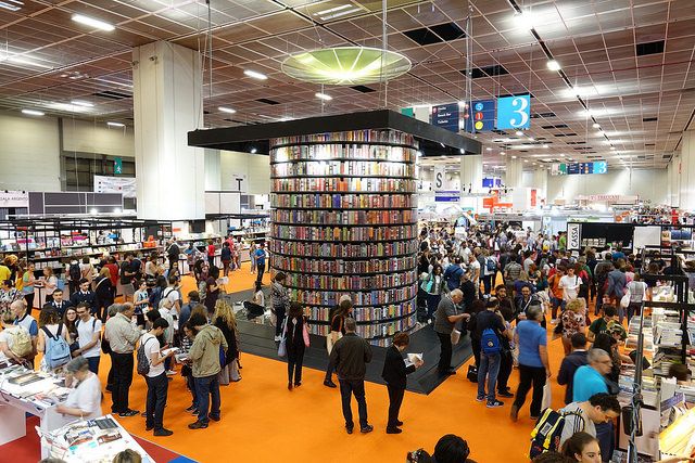 Inizia il Salone del Libro: presenti 40 autori e 13 case editrici calabresi