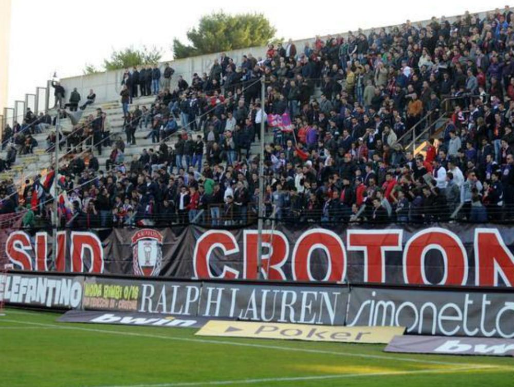 Un “patto criminale” dietro gli scontri dopo Crotone-Reggina