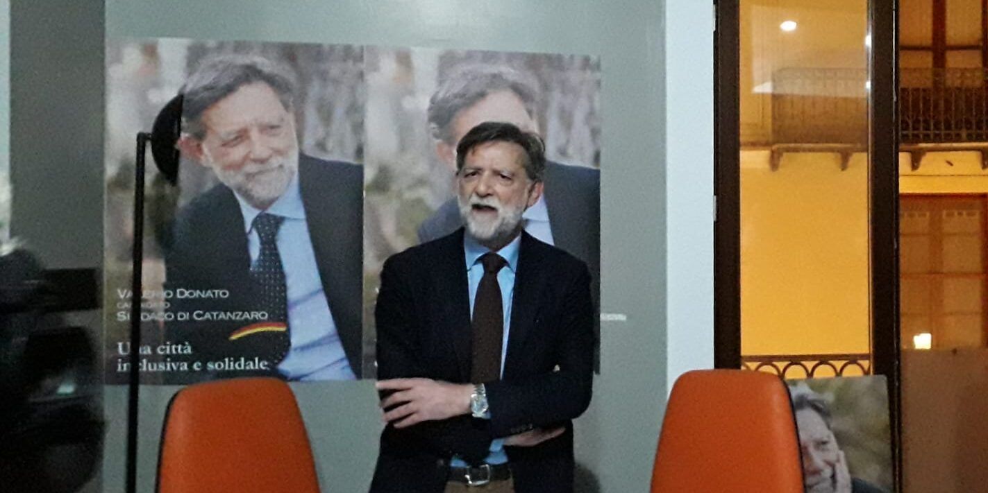 Veti incrociati, sospetti, inerzie e silenzi romani: le vie di fuga nel centrodestra verso Donato