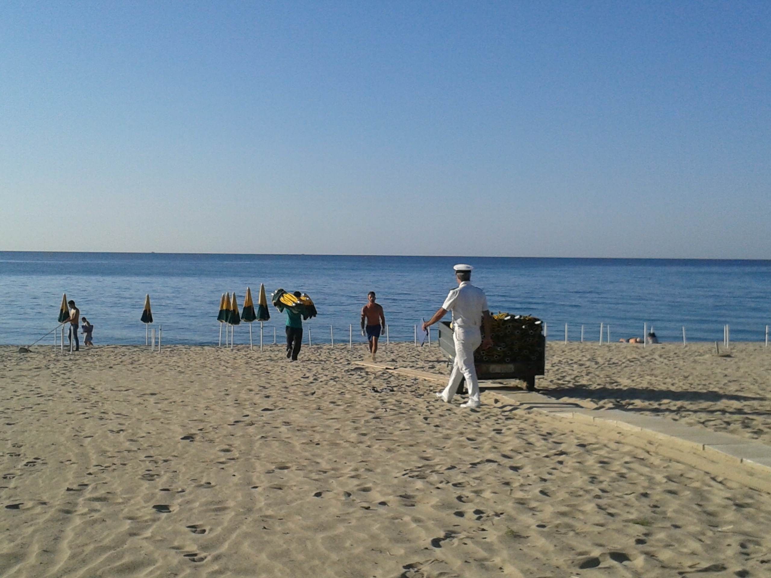 Sellia Marina, sequestrato stabilimento balneare