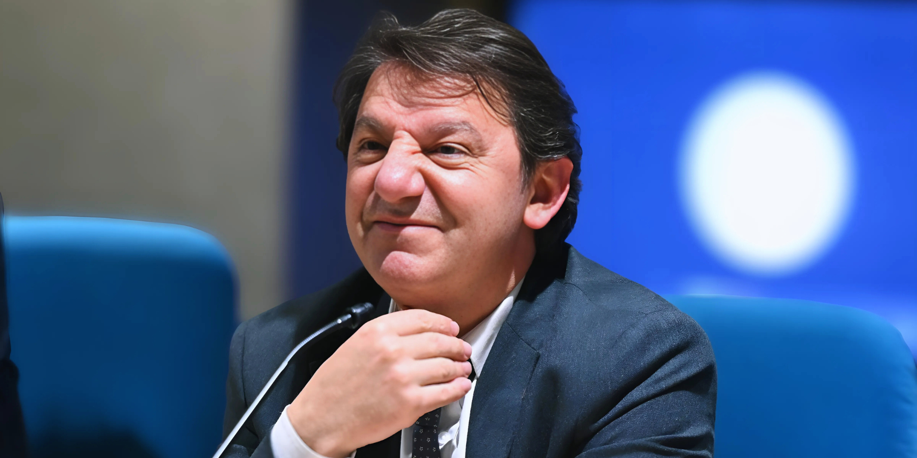 Una nota e tre mezze verità