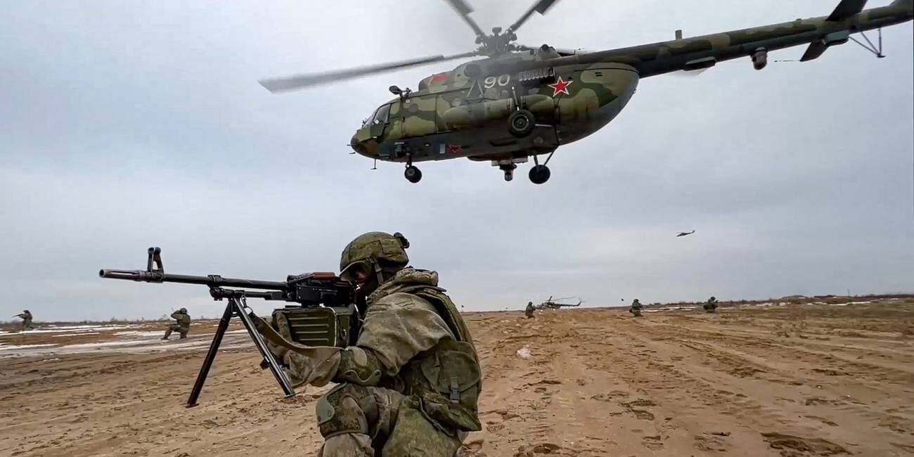 Nato: «Pronto un attacco russo su vasta scala». In allerta 100 jet e 120 navi