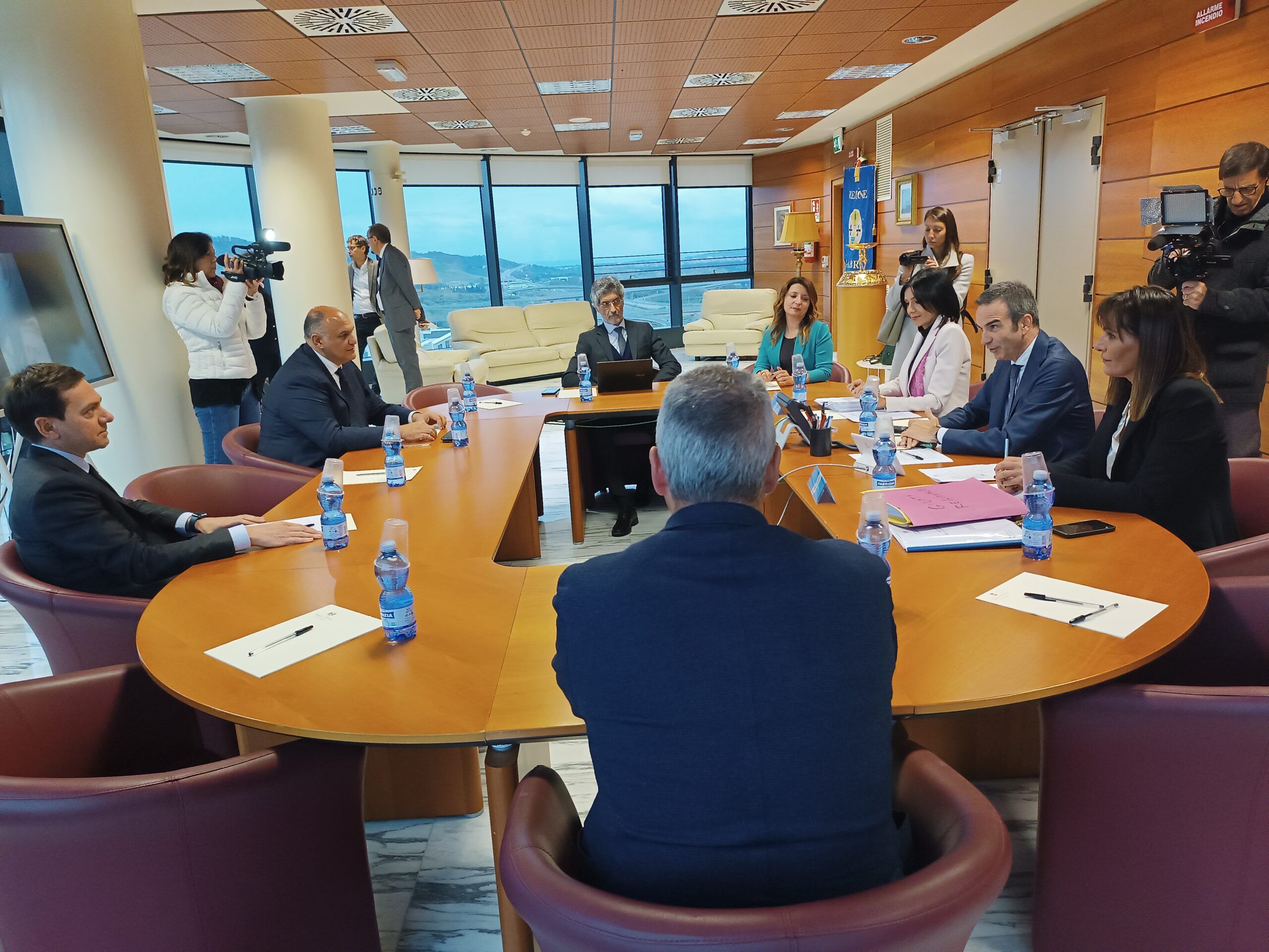 Regione, Bilancio da 5,8 miliardi: ecco i numeri di una manovra improntata alla “prudenza” e (come sempre) dominata dalla sanità