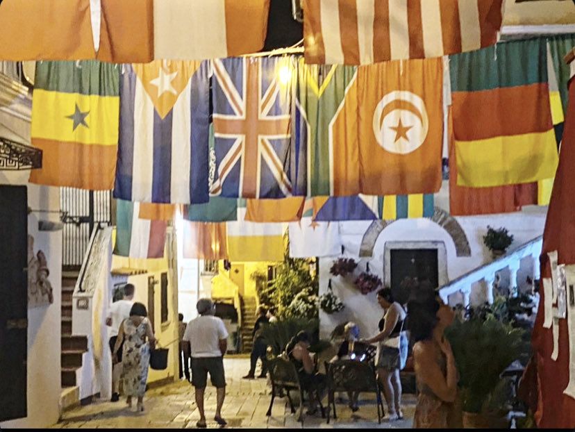 Mate, bandiere biancocelesti e milonga: la svolta sudamericana che ha ripopolato San Lucido