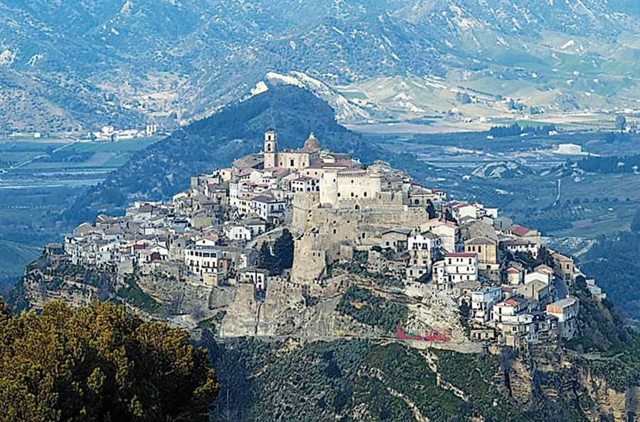 Comunali, a Santa Severina vince Giordano, Dattolo a Rocca di Neto, Bruno a Strongoli