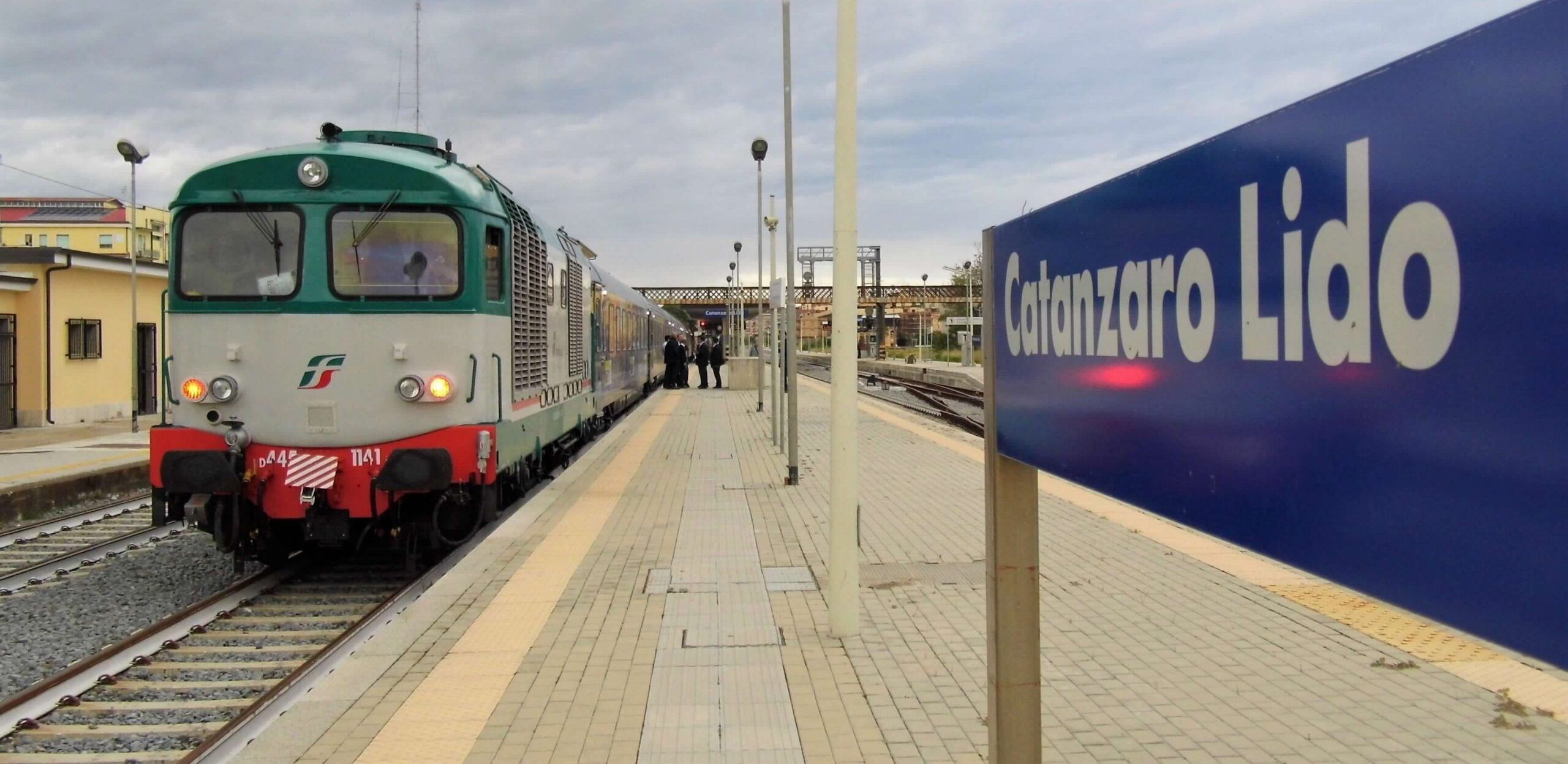 Infrastrutture, il Pd attacca il governo: «Tagliati i fondi anche per la Catanzaro Lido-Reggio»