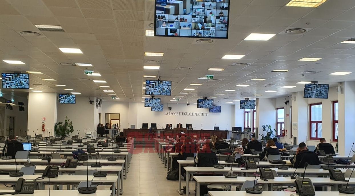 I racconti di Mancuso. Dalle microspie ai droni “truccati” e i rapporti con Ascone