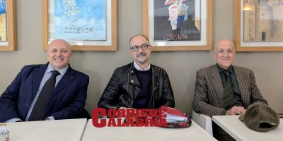 Pd Cosenza, il ritorno dei “ribelli” e l’affondo ad Adamo e Bruno Bossio. «Il partito gestito come “Non è la Rai”»