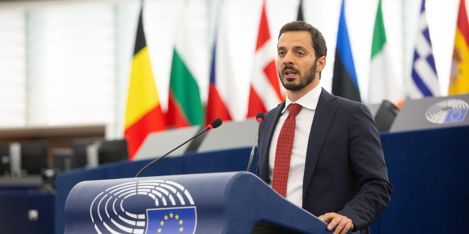 «Ponte sullo Stretto strategico per l’Ue ma escluso dal Pnrr»