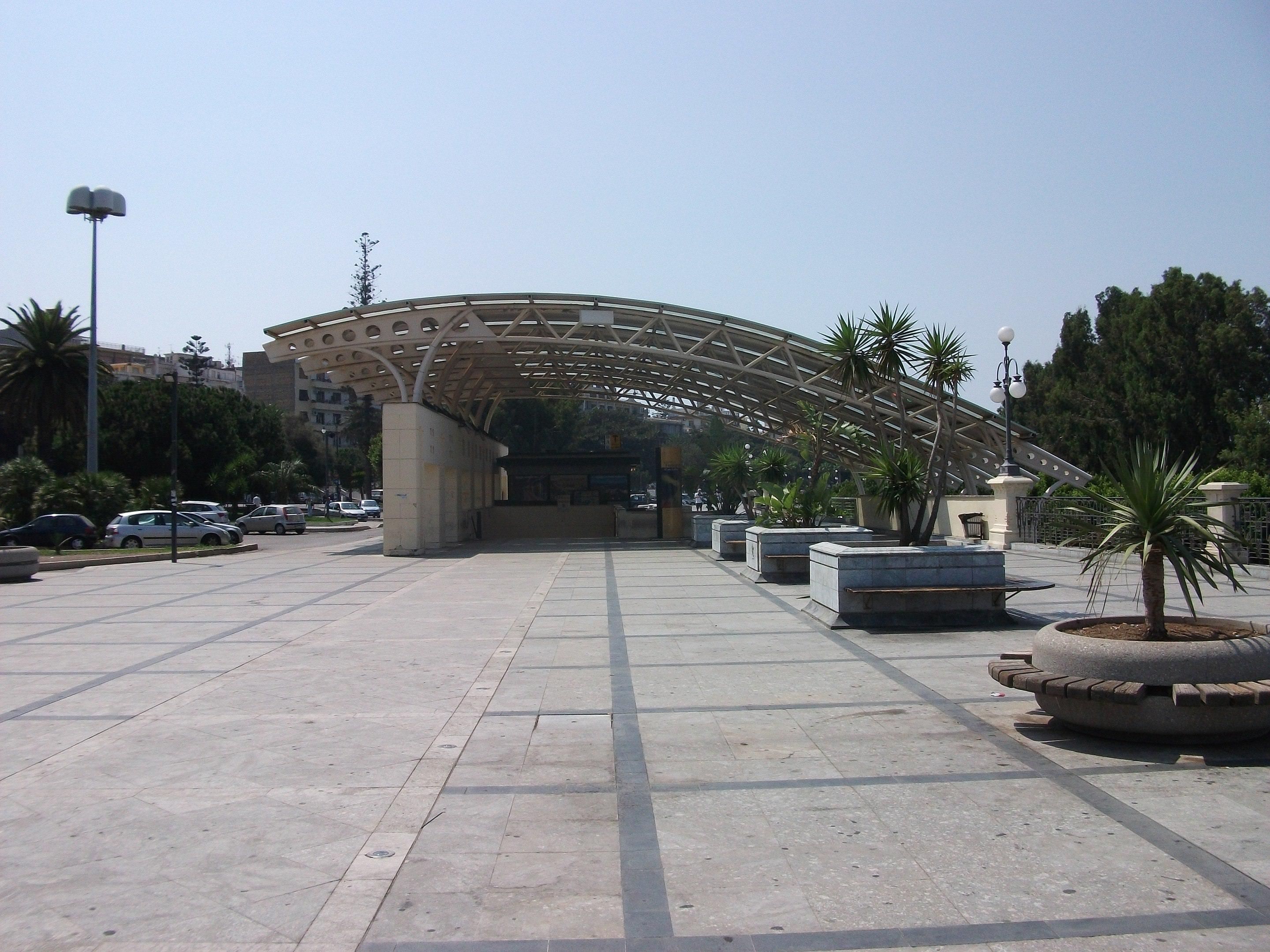 Sul lungomare di Reggio Calabria apre la tabaccheria antiracket