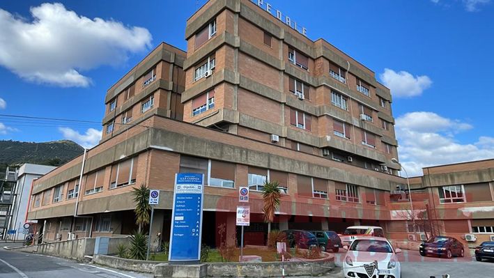 Allestiti reparti Covid negli ospedali di Trebisacce e Praia: primo step verso la (reale) riapertura – VIDEO