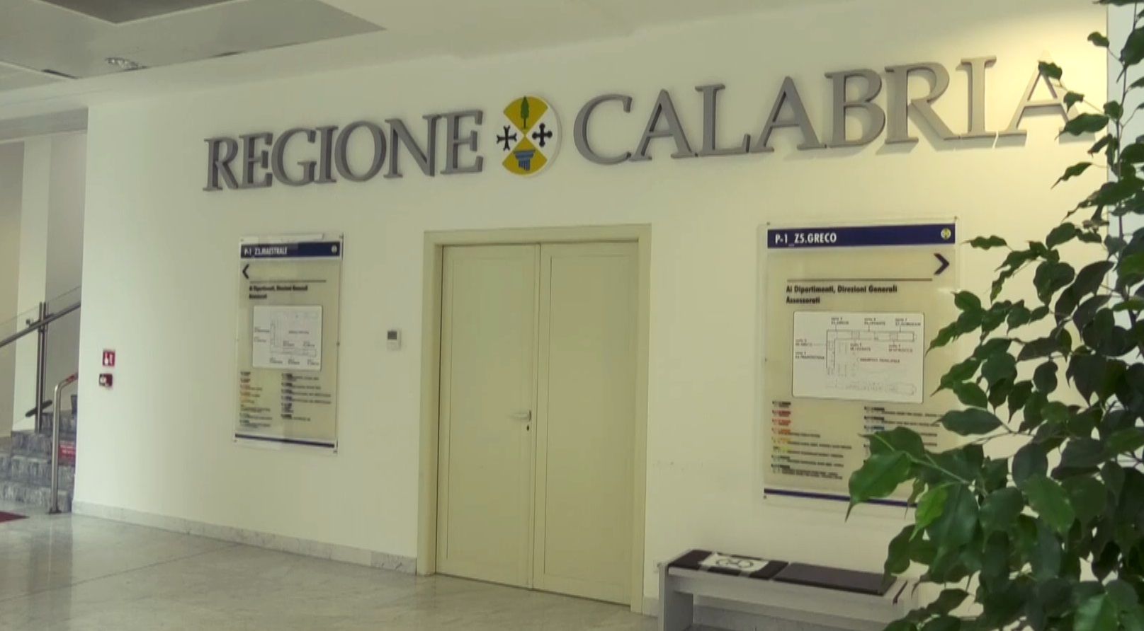 Fonti rinnovabili e alternative e rigassificatore a Gioia Tauro: ecco il futuro energetico della Calabria