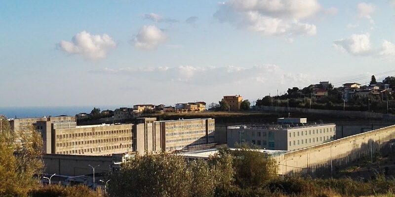 Covid, morto un detenuto del carcere di Catanzaro Corriere della Calabria