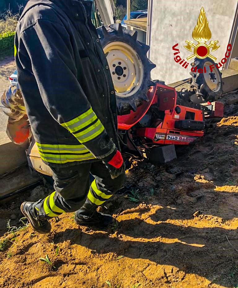 Muore dopo un incidente sul trattore, tragedia a San Giovanni in Fiore