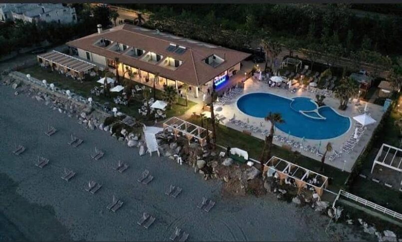 falerna-no-mask-covid