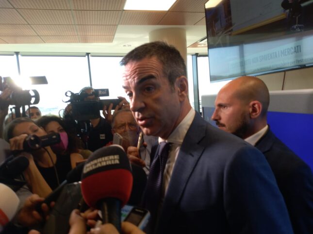 Depurazione, Occhiuto: «Tolleranza zero». A Comuni sotto osservazione 3 milioni e 10 giorni per mettersi in riga