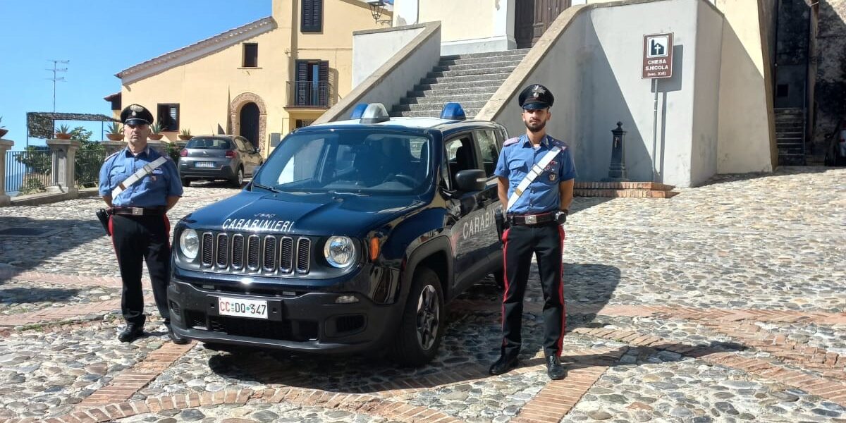 Viola il divieto di avvicinamento alla sua vittima a Celico, arrestato