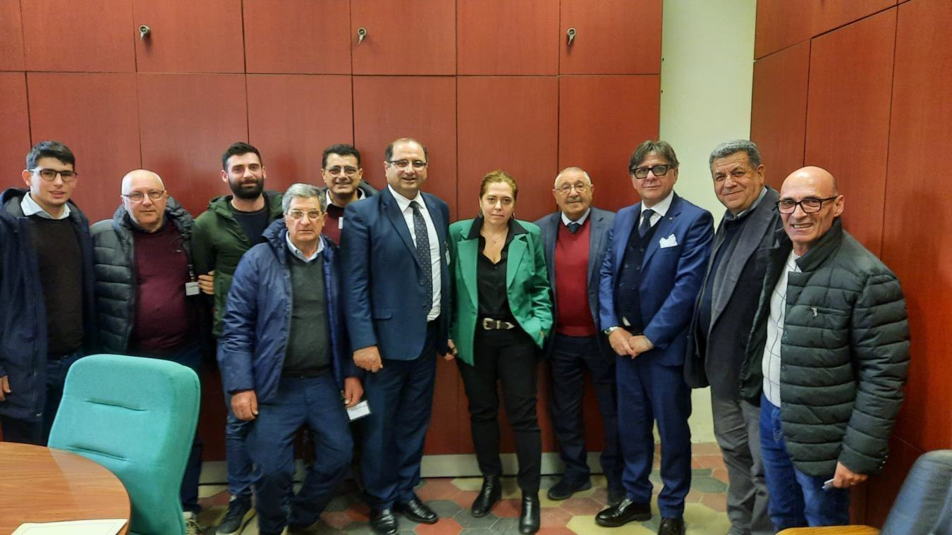 Delegazione a Roma x 'NDUJA al ministero dell'Agricoltura