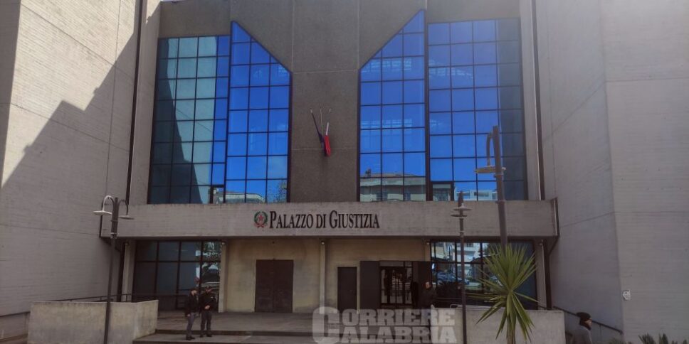 tribunale vibo maestrale
