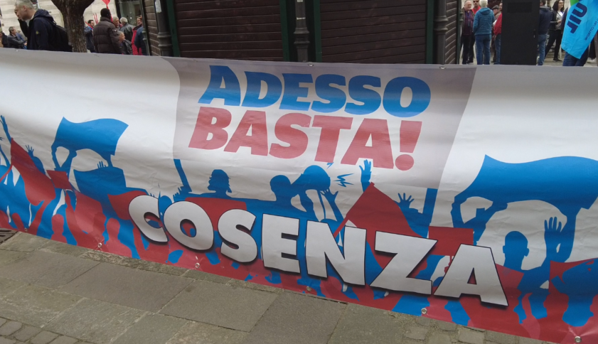 sciopero Cgil Uil Cosenza morti sul lavoro