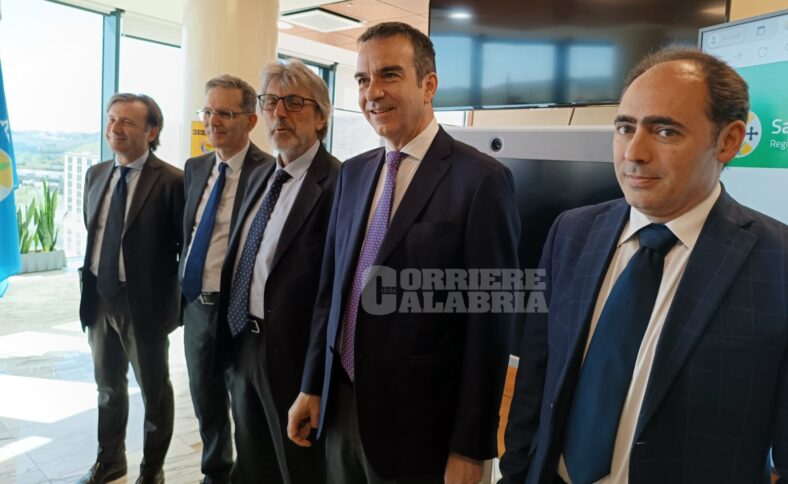 sanità occhiuto azienda zero