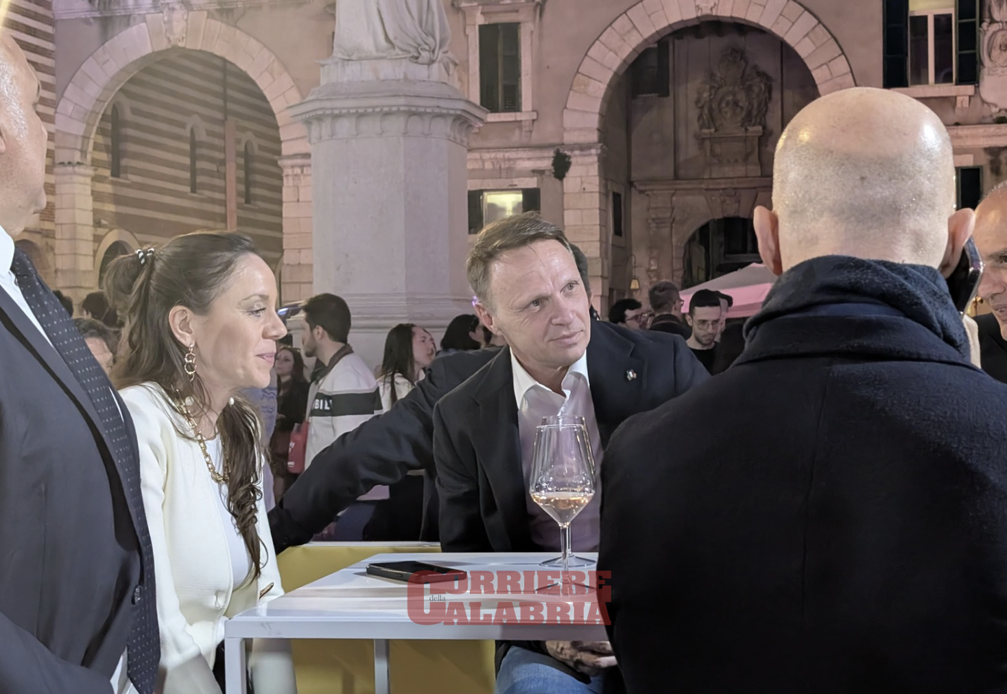lollobrigida stand calabria vinitaly