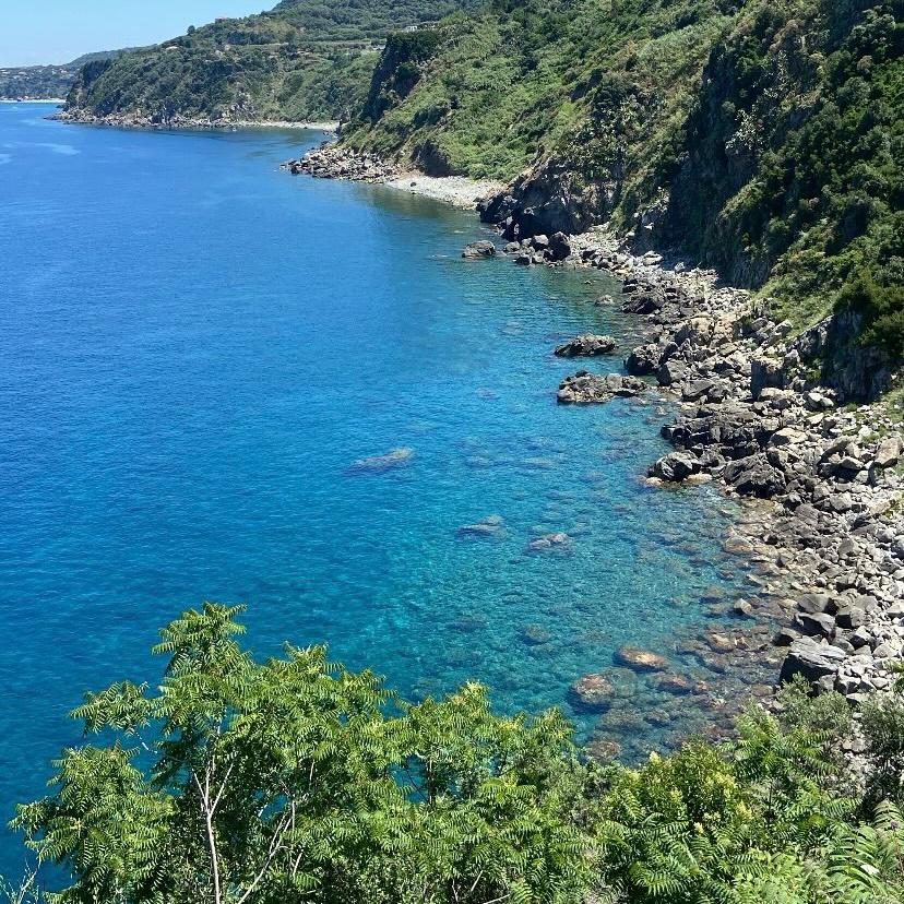 Caletta Rovaglioso a Palmi, dove la natura incontra la mitologia greca
