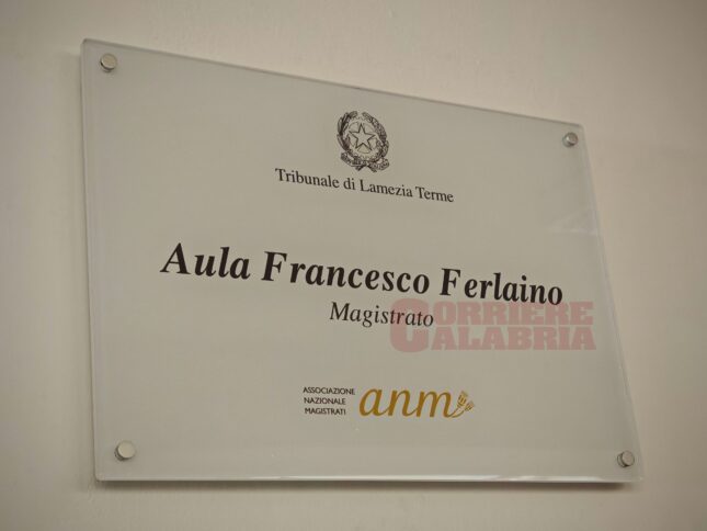 Una targa per Ferlaino, 50 anni dopo, tra memoria e rassegnazione. «Non cerchiamo più nulla»