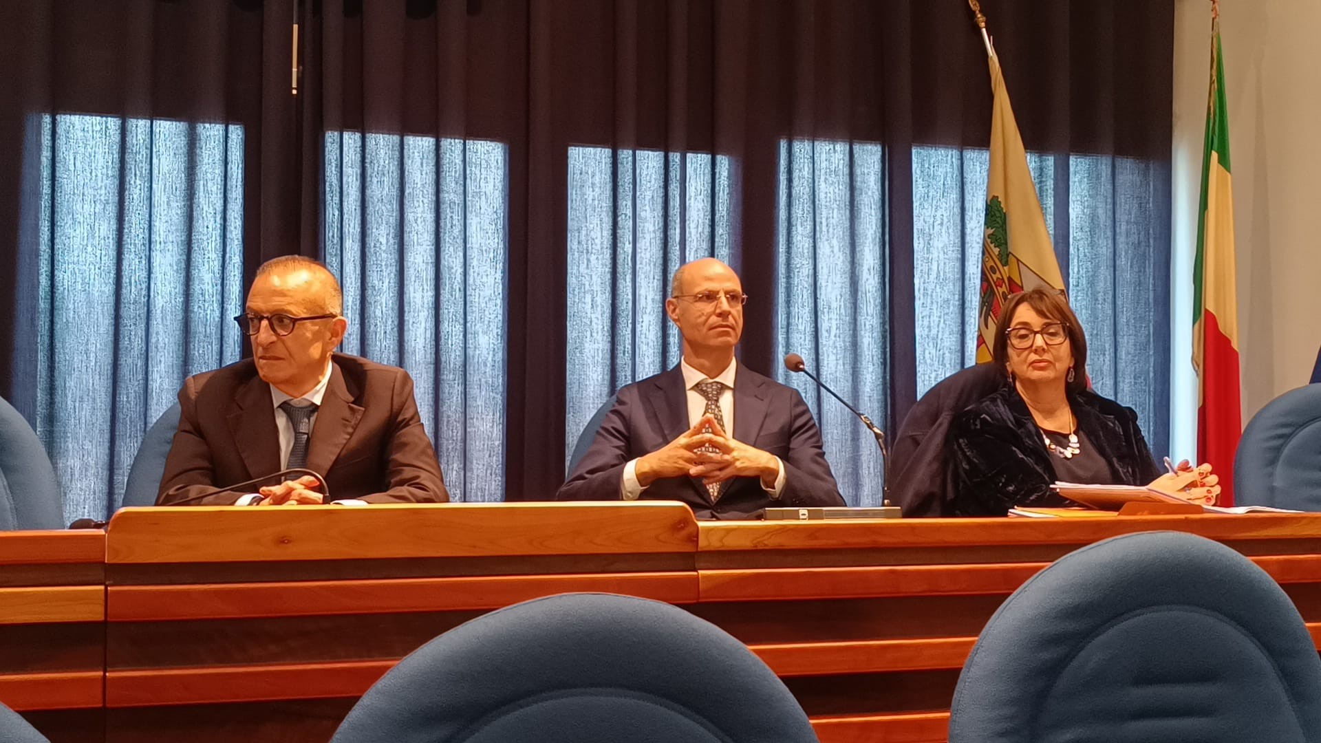 Catanzaro, si insedia il Consiglio provinciale. Mormile: «Serve l ...