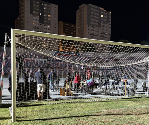 Cosenza diventa un set cinematografico: di notte allo stadio per il film "Gatekeepers"
