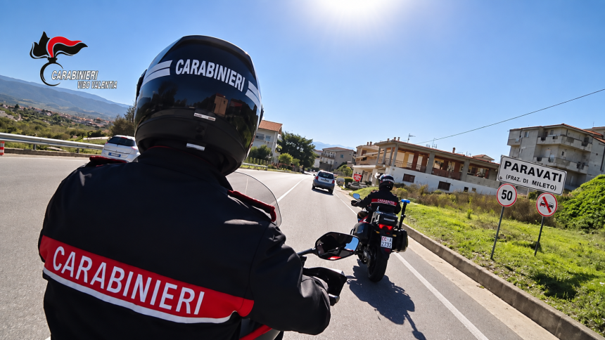 Tentano un furto in un'abitazione a Paravati, sorpresi nel giardino: due arresti